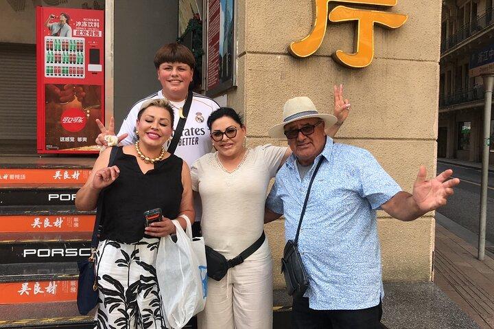 Private Shanghai Full Day City Tour with Old and New Highlights