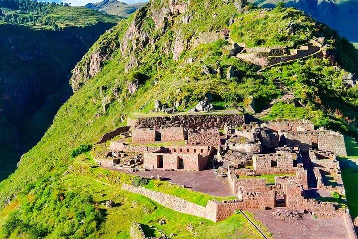 2-Day Sacred Valley and Machu Picchu Guided Tour from Cusco