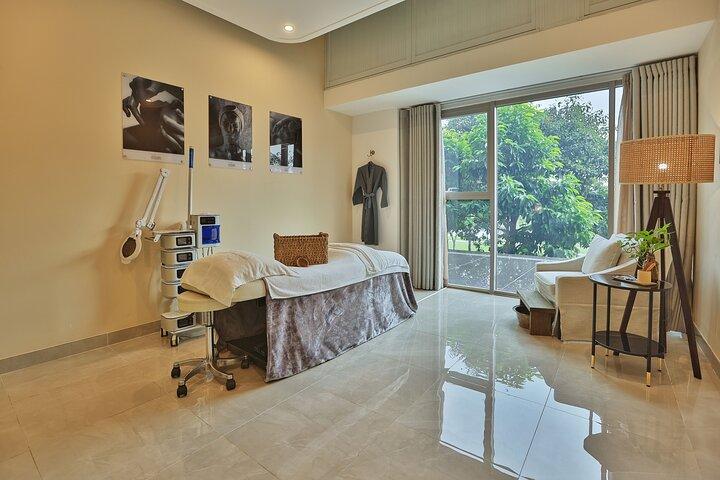 Luxury Facial in a Tranquil & Private Spa