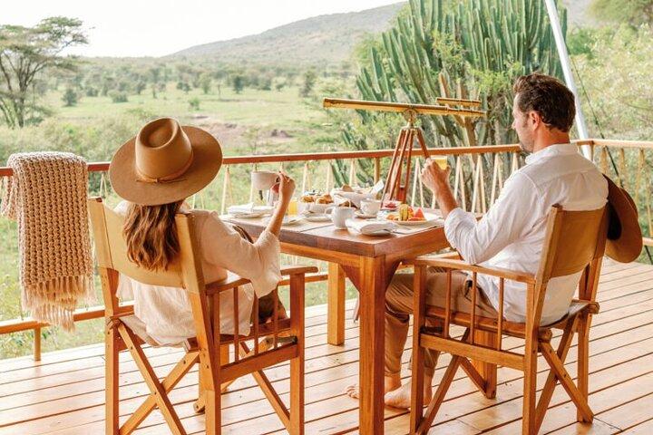 7-Day Luxury Honeymoon Safari From North Tanzania To Zanzibar