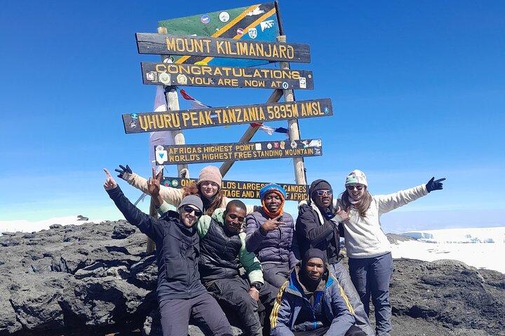 Kilimanjaro Group Trek Lemosho Route 8 Days