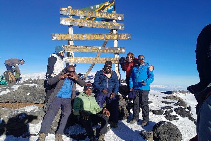 Kilimanjaro Group Trek Lemosho Route 8 Days
