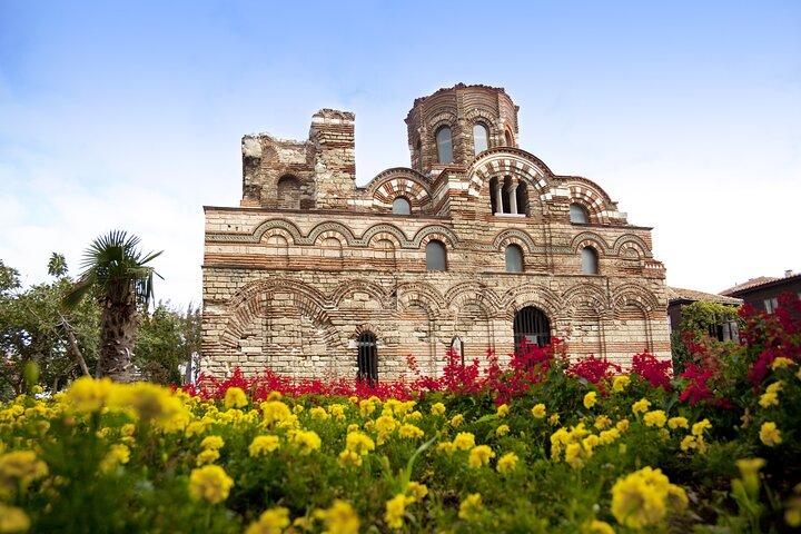 Nessebar and Wine Tasting in Dives Winery
