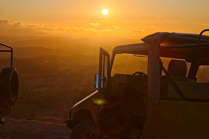 Algarve Sunset Experience - Half Day Jeep Safari Trip