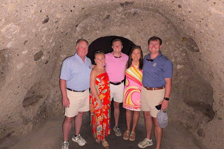 Santorini: Hire private car & driver (Flexible Itinerary)