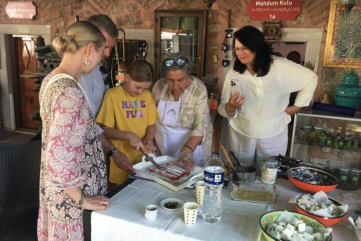 Turkish Delight Making Workshop / Cooking Class in Old City