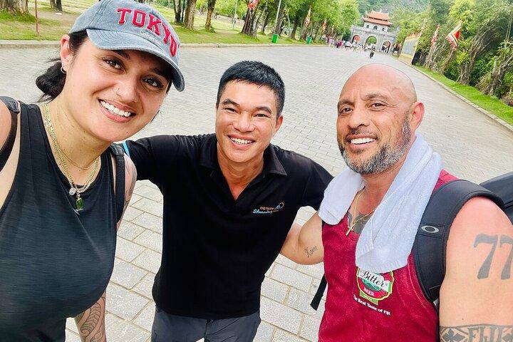 Ninh Binh Day Trip : Mua Cave Tam Coc Hoa Lu Group 9 by Limousine