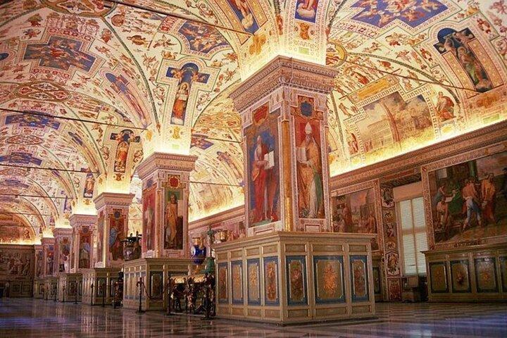Vatican Museums Tour with Optional St. Peter's Basilica Access