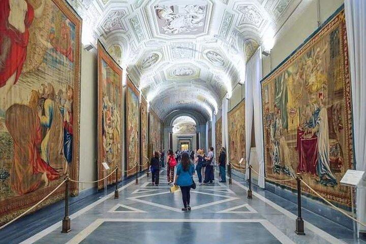 Vatican Museums Tour with Optional St. Peter's Basilica Access
