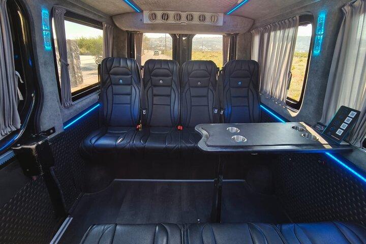Santorini Transfers for Groups: 24/7 We are at your service