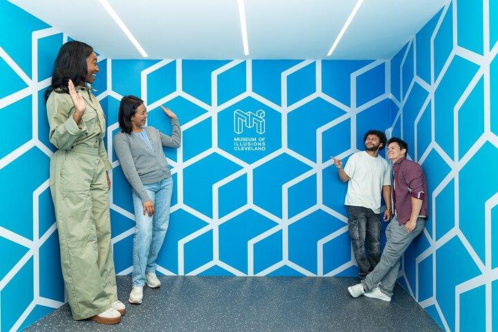 Cleveland Museum of Illusions Ticket