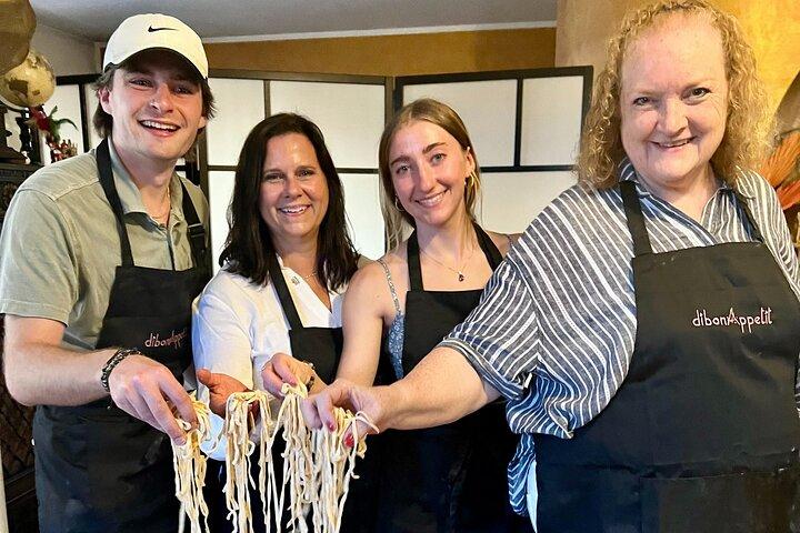 Fresh Pasta & Gelato Cooking Class in a Roman Home with Cristina