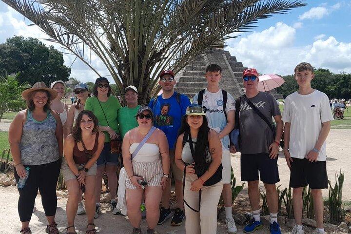 Small Group tour to Chichen Itza early arrival Ekbalam and Cenote