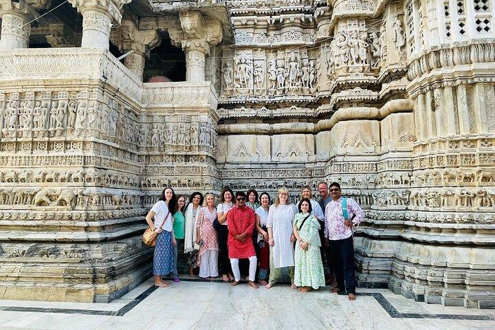 Full day Udaipur Sightseeing including City palace & Jag Mandir