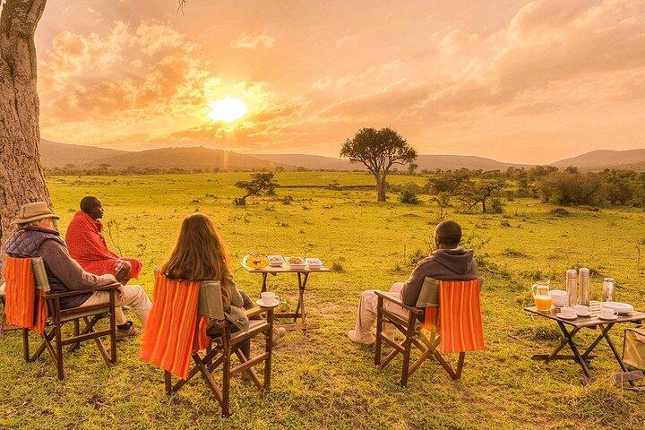 5 Day Camping Safari at Lake Manyara, Serengeti and Ngorongoro
