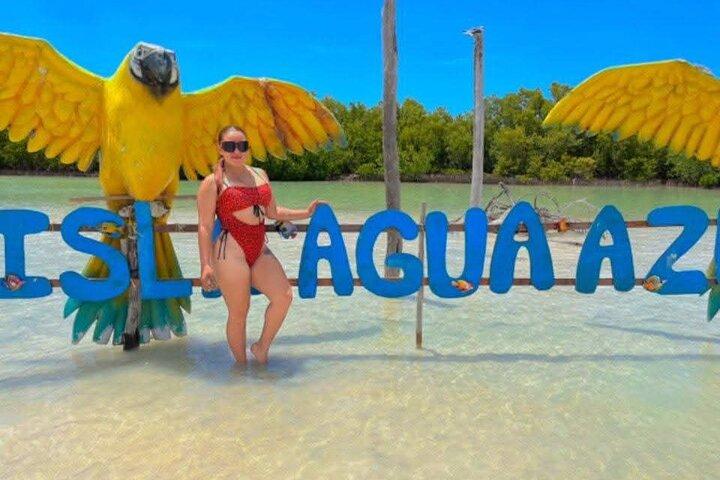 Tour to Agua Azul Island Departure from Merida to Yucatan