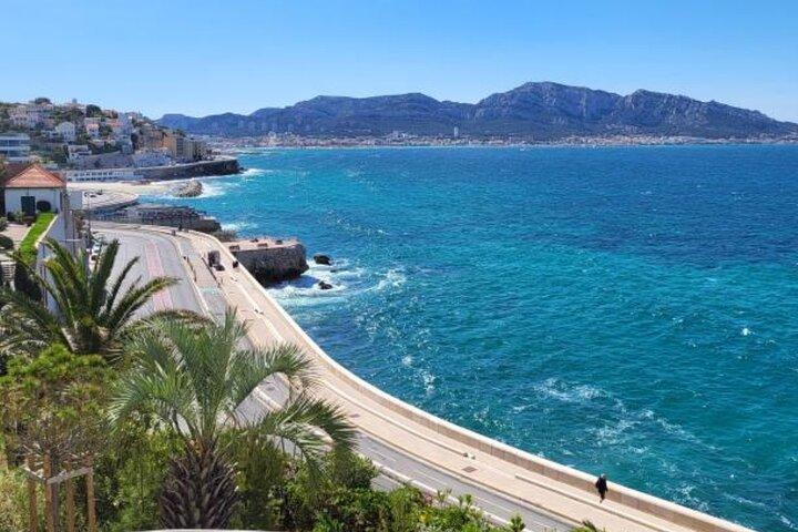 Private Tour Aix Cassis Marseille