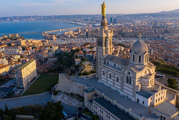 Private Tour Aix Cassis Marseille