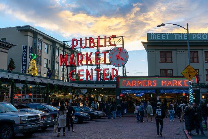 Seattle 1-Day Sightseeing Tour from Vancouver, Canada