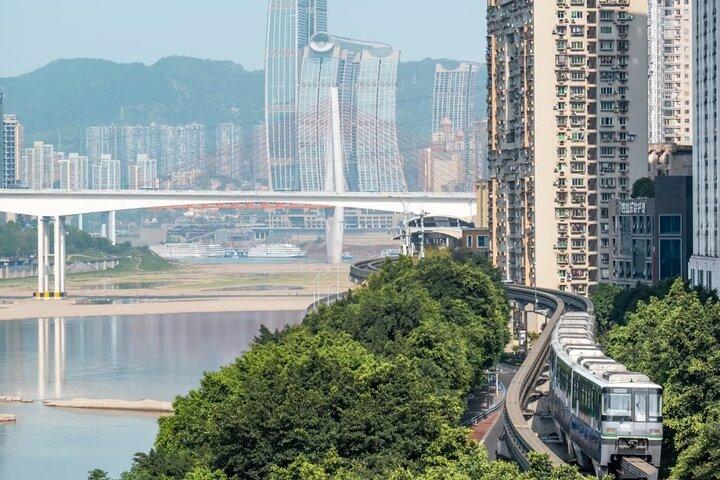 Private 1-Day Chongqing Megacity Tour: Viral Landmarks