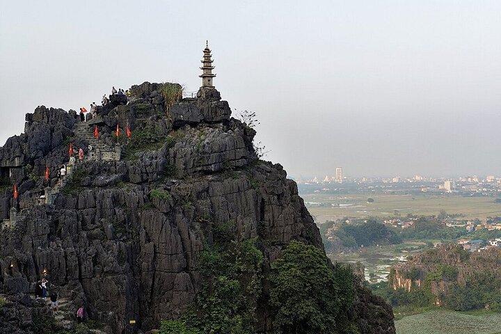 Ninh Binh Day Tour: Hoa Lu/Bai Dinh-Trang An/ Tam Coc - Mua Cave