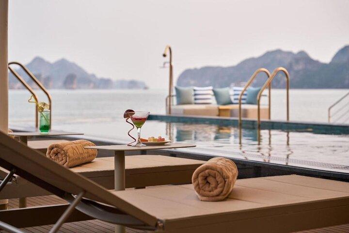 Halong Bay 2 Day Luxury Cruise 6 Star