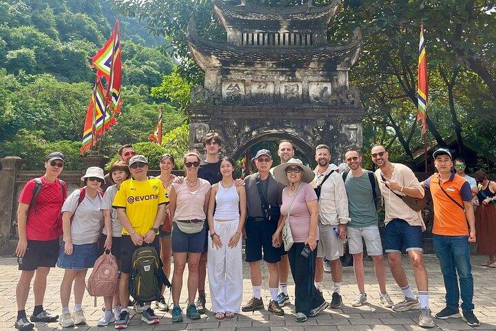 Day Trip from Hanoi: Explore Hoa Lu Temples & Tam Coc Boat Tour