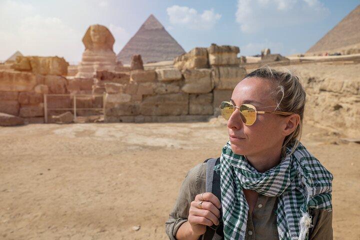 Half Day Tour To Giza Pyramids and Saqqara