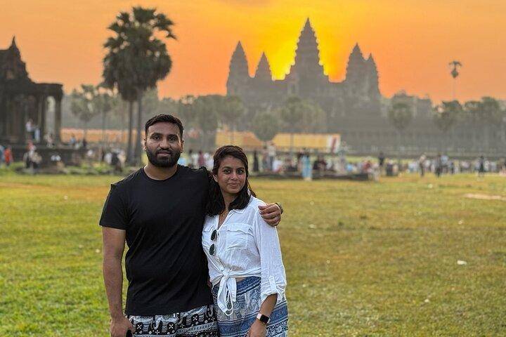 Angkor Wat 1-Day Exploration by Tuk Tuk with Qualified Tour Guide