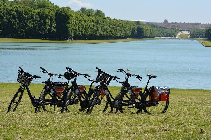 Versailles: Bike Rental - Explore the Royal City at Your Pace