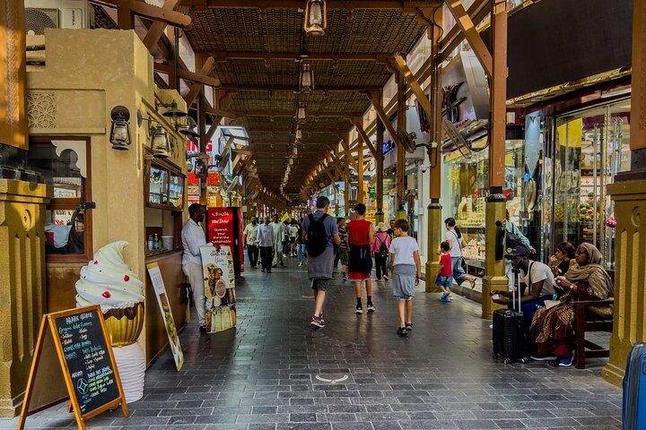 Dubai City Tour Palm Jumeirah Blue Mosque and Souks