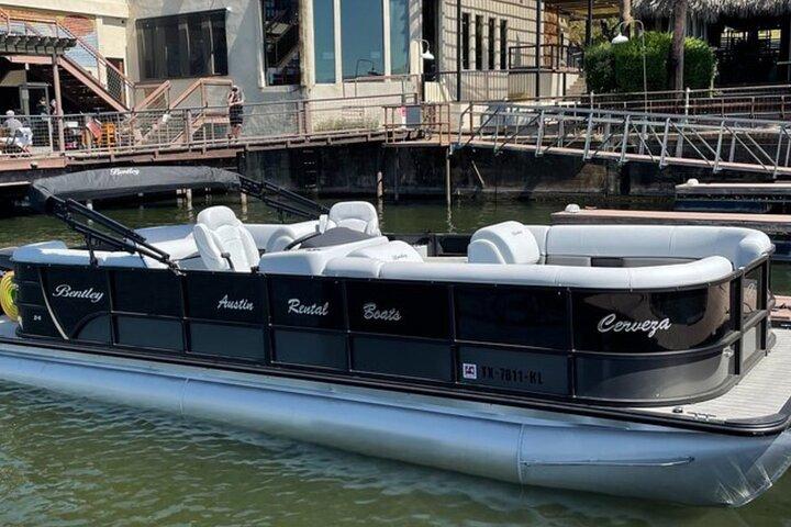 Lake Austin Boat Cruise 1.5 Hour Scenic Tour BYOB Per Person