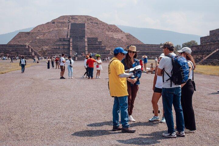 La Esencia de Teotihuacán en 2 Horas – Tour en Español Guia Local