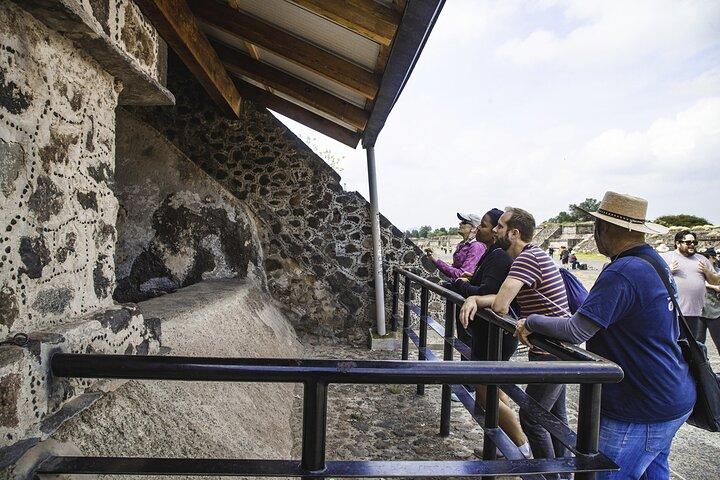 La Esencia de Teotihuacán en 2 Horas – Tour en Español Guia Local