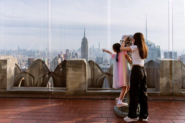 Rockefeller Center Walking Tour With Optional Top of the Rock