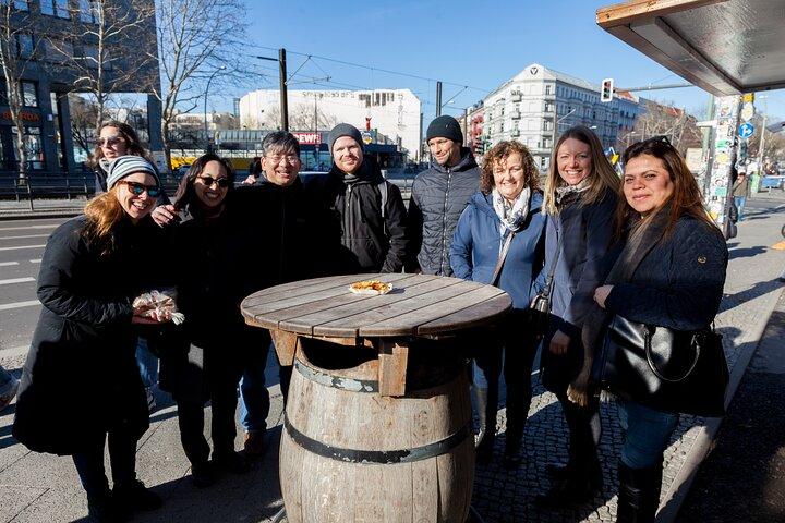 Berlin Center Food Tour with 8+ Authentic Local Tastings