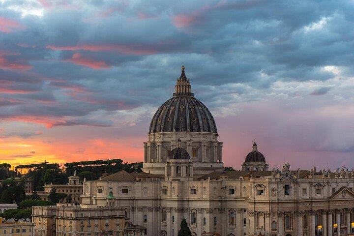 St Peters Basilica and Pope Francis Tomb Basilica with Audioguide