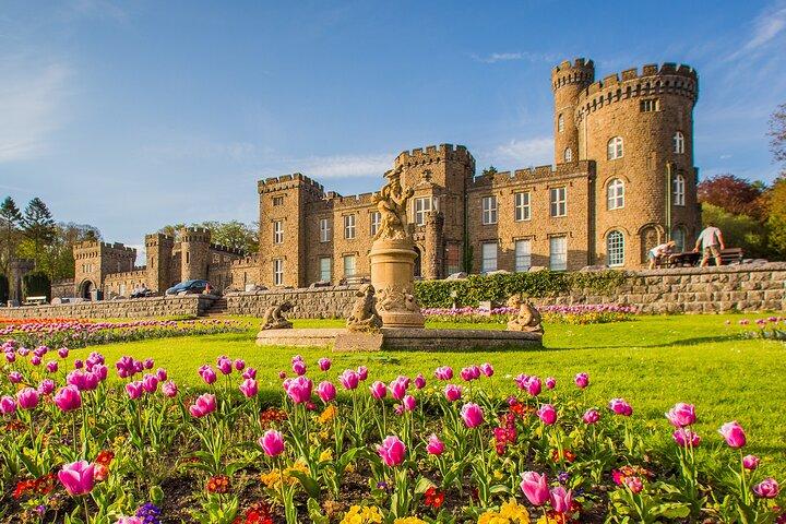 Cardiff: Welsh Castles, Mountains & Steam Railway Day Tour