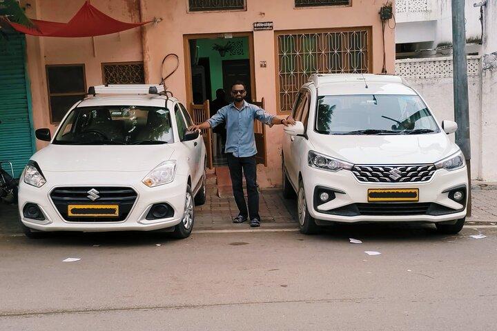 Udaipur Sightseeing Tour by Private Car – Full Day