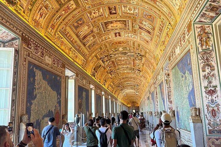 Sistine Chapel & Vatican Museum Fast-Track-Entry-Ticket