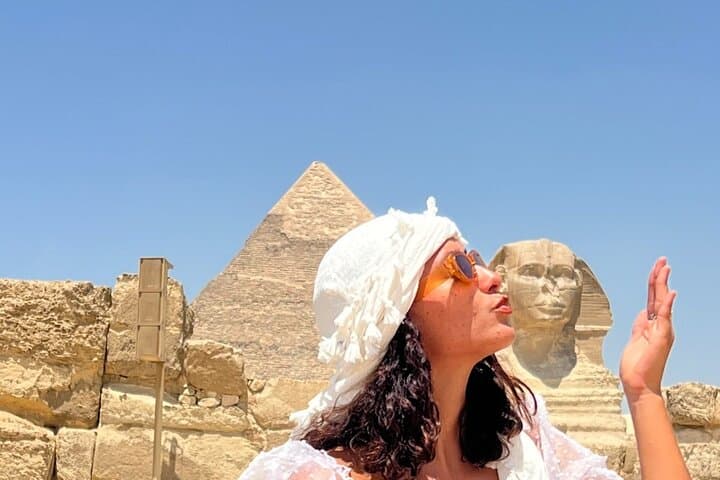 Full experience Tour Giza Pyramids,Sphinx, inside pyramids &tombs