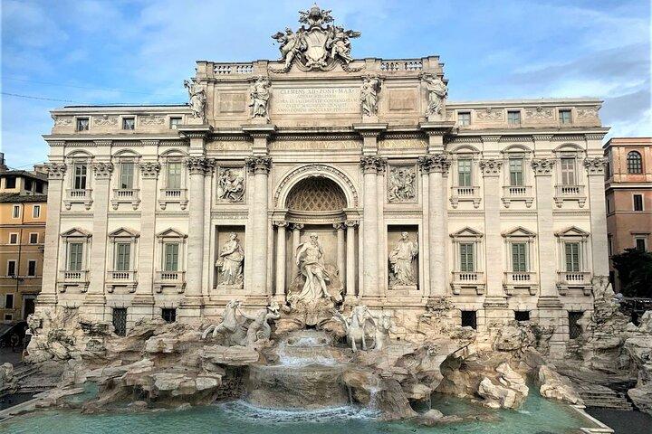 Epic Rome Tour: Port Round-Trip, Colosseum, Iconic Sights & Lunch