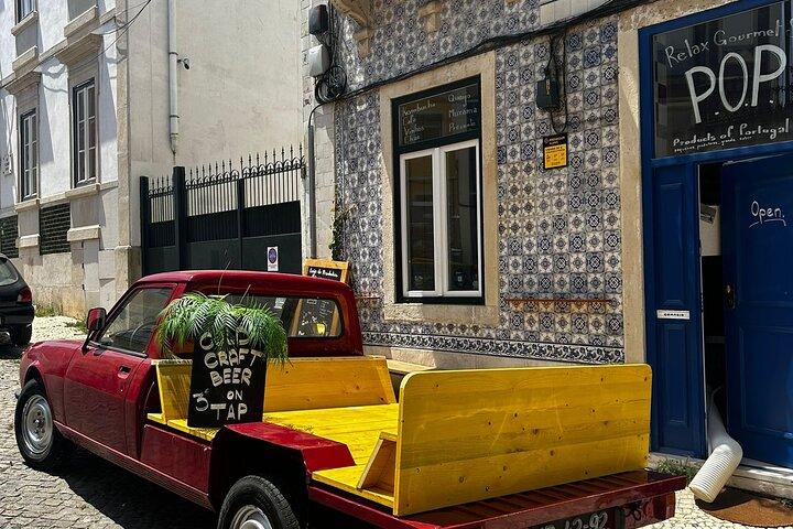 Lisbon TukTuk Tour: Wine, Food, Art, and History in 3.5 Hours