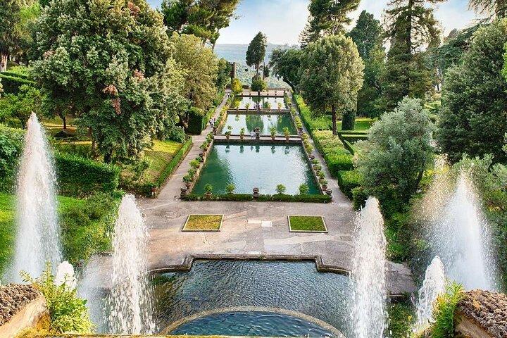 Excursion from Rome to Tivoli: Hadrian’s Villa and Villa d’Este
