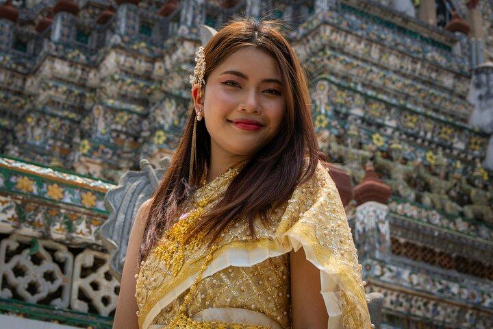 Bangkok Express Tour: Temple of Dawn and Reclining Buddha