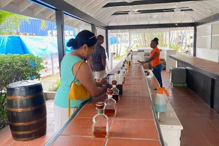 St. Lucia Rum Tour and Chocolate Making Experience