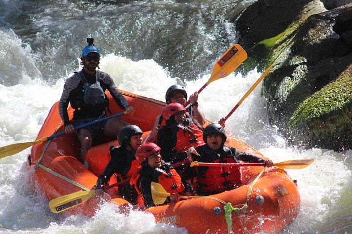 Arequipa Rafting adventure on the Chili river with pick-up