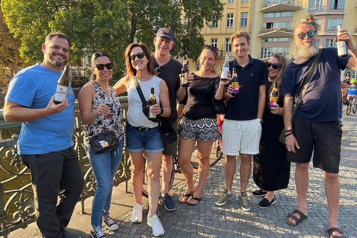 Private Berlin Bites & Historical Highlights - 2,5hrs