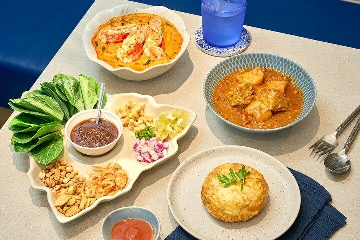 Bangkok Michelin Food by Tuk Tuk - Hotel-pickup Lunch or Dinner