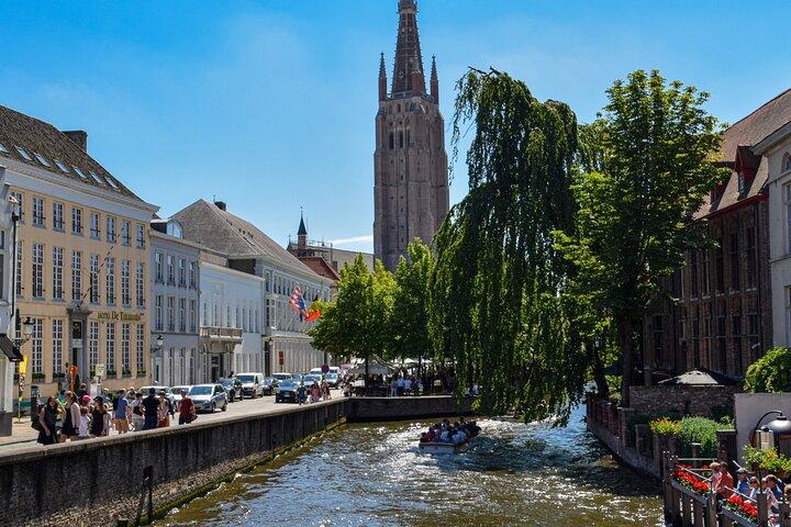 Private Day Tour from Amsterdam to Bruges with a Luxury Car